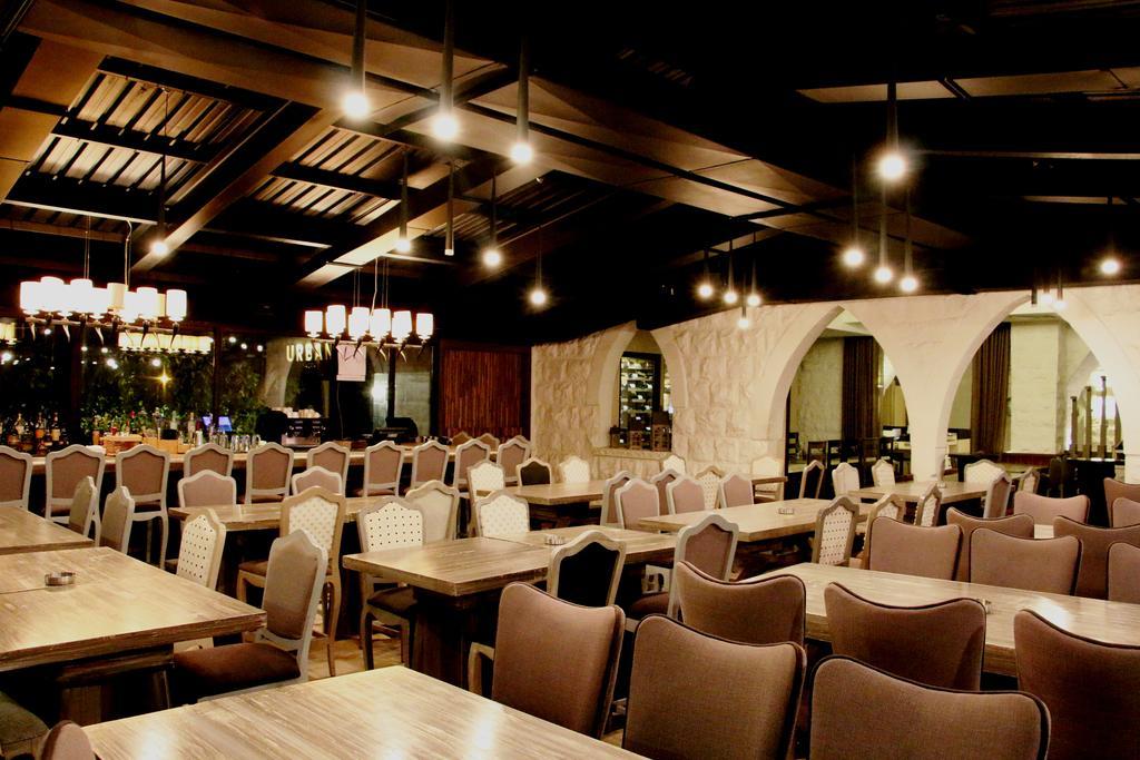 Urban Faqra Hotel Mzaar Kfardebian Екстер'єр фото